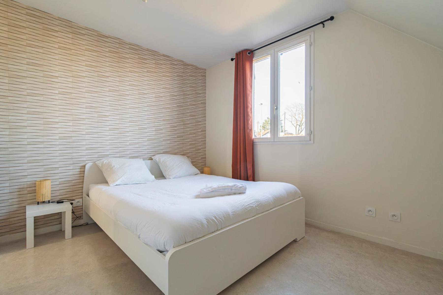 Apartment Santa Monica, Maison Spacieuse Reims